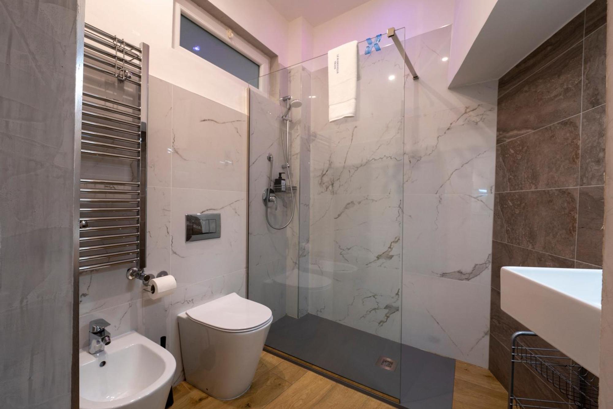 Vischi Apartment Trani By Le Marinelle Loc Turistica Eksteriør bilde